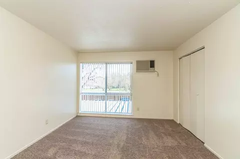3902 Annadale Ln, Sacramento, CA 95821 photo 2
