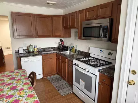 9083 Meadow Heights Rd, Randallstown, MD 21133 photo 10
