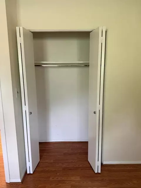 9083 Meadow Heights Rd, Randallstown, MD 21133 photo 4