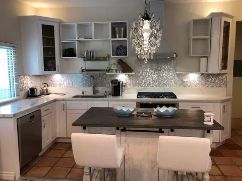 2055 Albatross St, San Diego, CA 92101