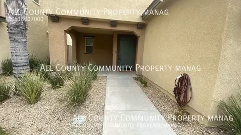 34155 Shasta Dr, Lake Elsinore, CA 92532