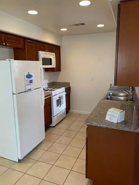 641 N Fowler Ave, Clovis, CA 93611 photo 8