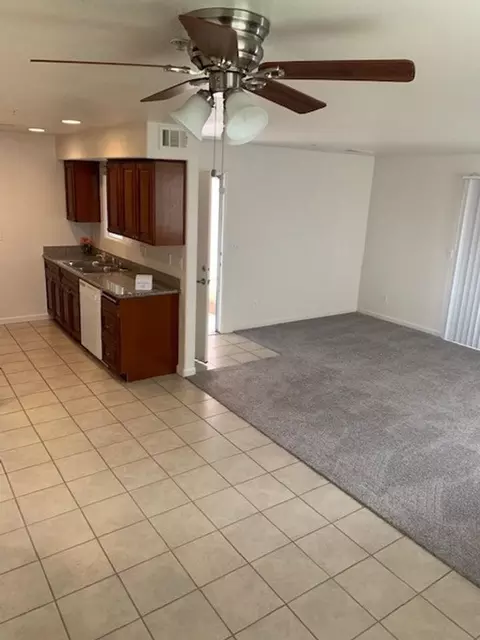 641 N Fowler Ave, Clovis, CA 93611 photo 5