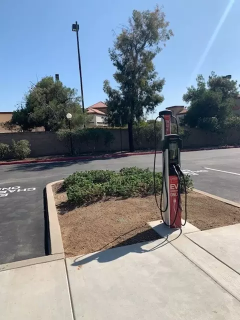 641 N Fowler Ave, Clovis, CA 93611 photo 11