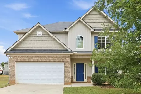 1215 Nottley Dr, Locust Grove, GA 30248