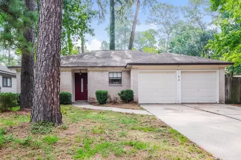 84 Fallshire Dr, The Woodlands, TX 77381