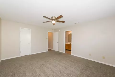 2282 Shadowbrook Dr, Plainfield, IN 46168 photo 12