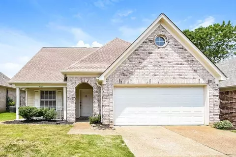 9760 Riggin Dr, Arlington, TN 38002