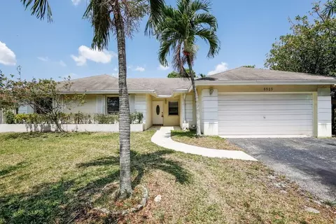 5525 SW 118th Ave, Cooper City, FL 33330