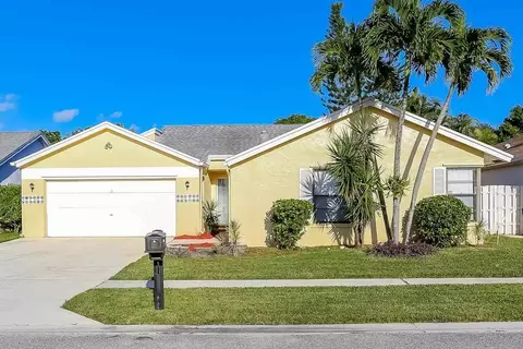 21080 Woodspring Ave, Boca Raton, FL 33428
