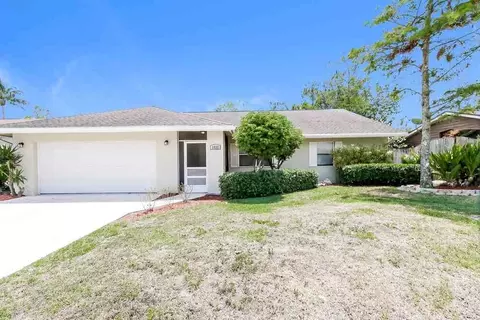 1532 Hollyhock Rd, Wellington, FL 33414