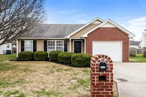 1515 Clifdon Ct, Murfreesboro, TN 37128