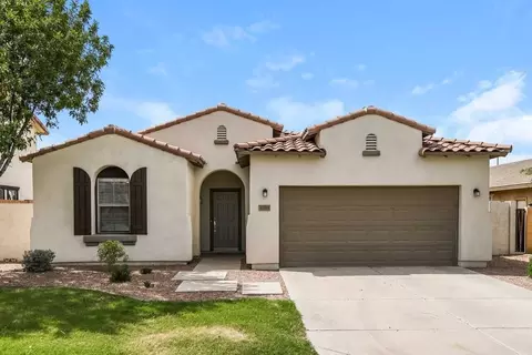 3705 E Jaguar Ave, Gilbert, AZ 85298