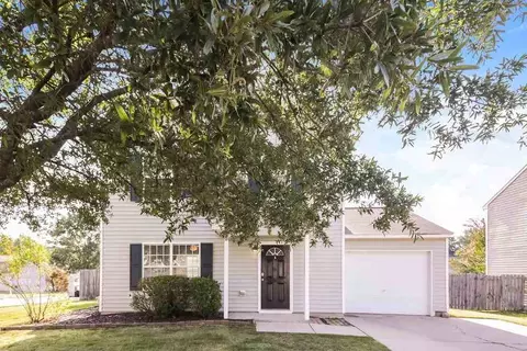 248 N Weststone Blvd, Fuquay Varina, NC 27526