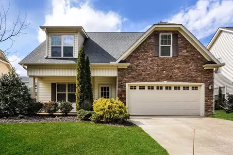 205 Summerwind Plantation Dr, Garner, NC 27529
