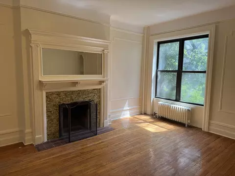 328 W 101st St #4B, New York, NY 10025