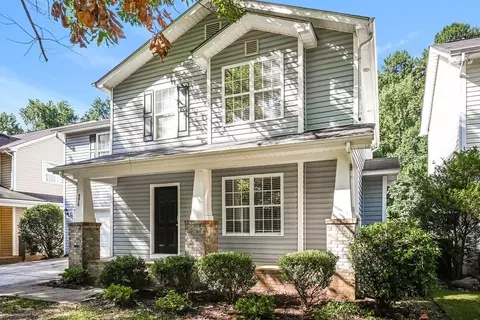 8819 Twisted Pine Dr, Charlotte, NC 28269