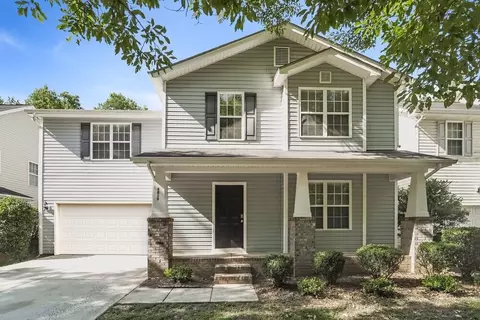 8819 Twisted Pine Dr, Charlotte, NC 28269