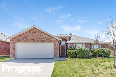 1711 Martinique Dr, Mansfield, TX 76063