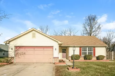 2818 Hazelchase Ct, Indianapolis, IN 46268