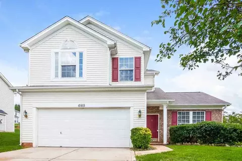 6915 Babbling Brook Ln, Concord, NC 28025