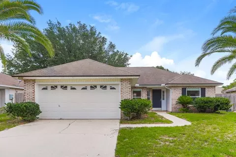 8137 Leafcrest Dr, Jacksonville, FL 32244