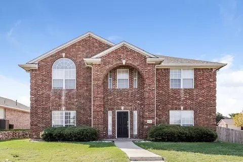 1632 Laurel Springs Ct, Desoto, TX 75115