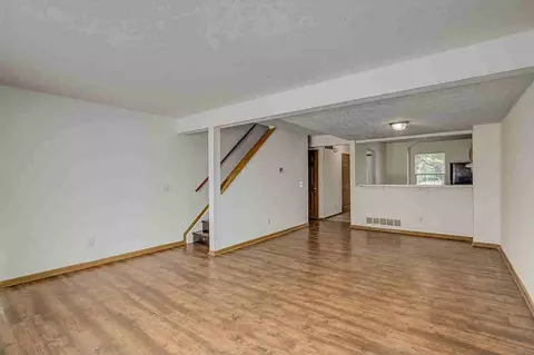 3875 Wolf Crk, Amelia, OH 45102