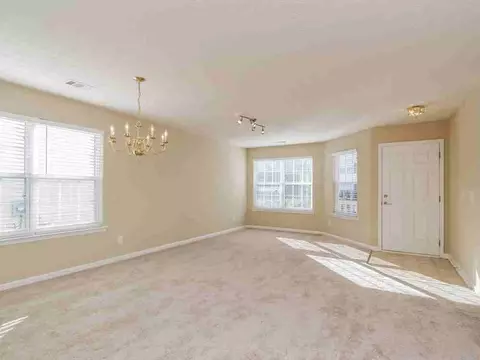 341 Meadows Ln, Canton, GA 30114 photo 3