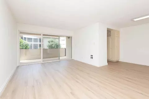 8225 Manitoba St, Los Angeles, CA 90293