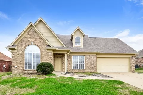 2670 Pinnacle Dr, Southaven, MS 38672