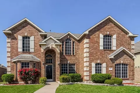 102 Hartley Ln, Red Oak, TX 75154