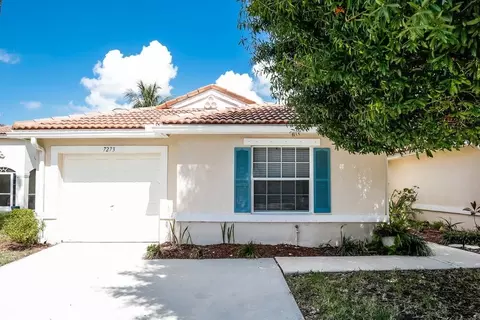 7273 Burgess Dr, Lake Worth, FL 33467