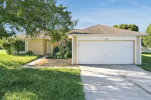 13318 Caspian Ln, Clermont, FL 34711