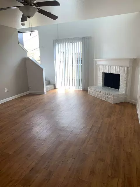 16700 Kuykendahl Rd, Houston, TX 77068