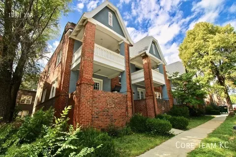 4310 Mercier St, Kansas City, MO 64111