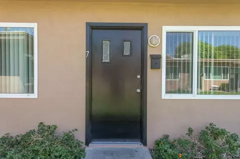 74460 Alessandro Dr, Palm Desert, CA 92260