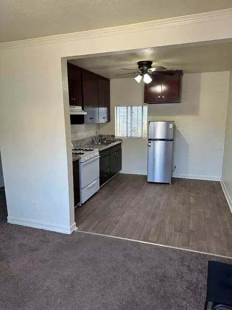 1063 253rd St, Los Angeles, CA 90710