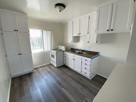 1341 W Carson St, Torrance, CA 90501
