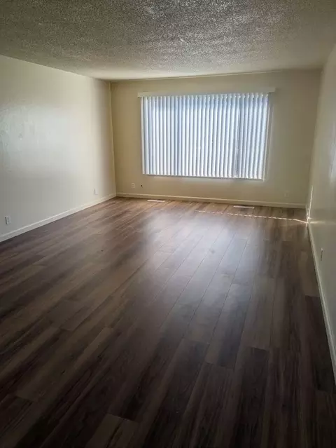 24 Panorama Dr, Vallejo, CA 94589