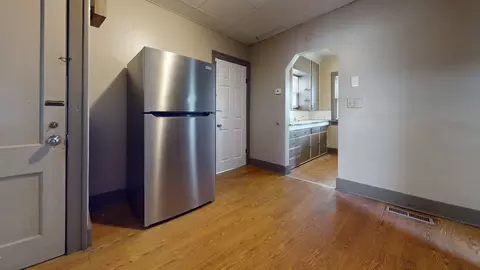 11442 Jackson Ave, Warren, MI 48089 photo 4