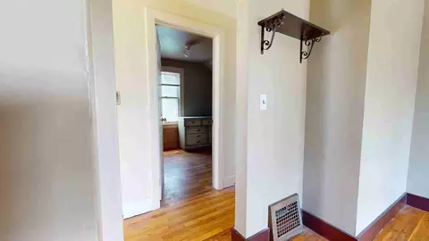 11442 Jackson Ave, Warren, MI 48089 photo 5