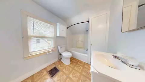 11442 Jackson Ave, Warren, MI 48089 photo 9
