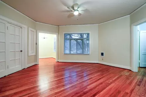 2421 NE Irving St, Portland, OR 97232