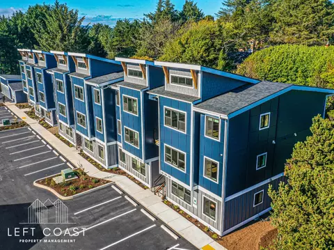 680 SE Highway 101, Lincoln City, OR 97367