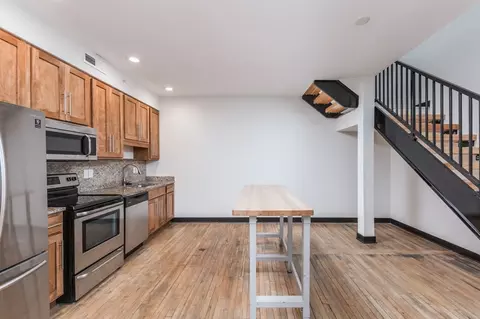 1310 Sycamore St, Cincinnati, OH 45202 photo 2