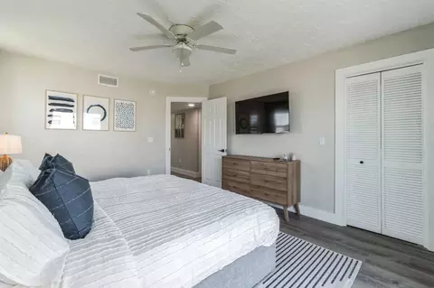 Undisclosed, Bradenton Beach, FL 34217 photo 19