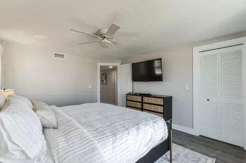 Undisclosed, Bradenton Beach, FL 34217 photo 26
