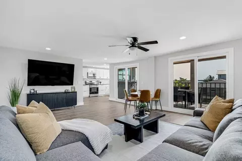 Undisclosed, Bradenton Beach, FL 34217 photo 33