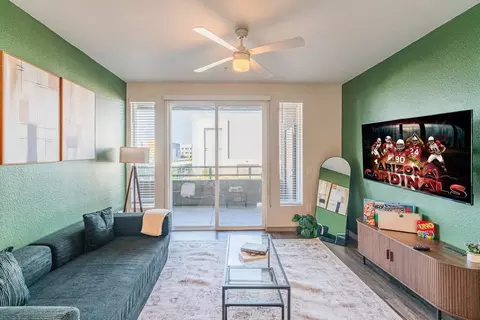 9456 W Georgia Ave, Glendale, AZ 85305